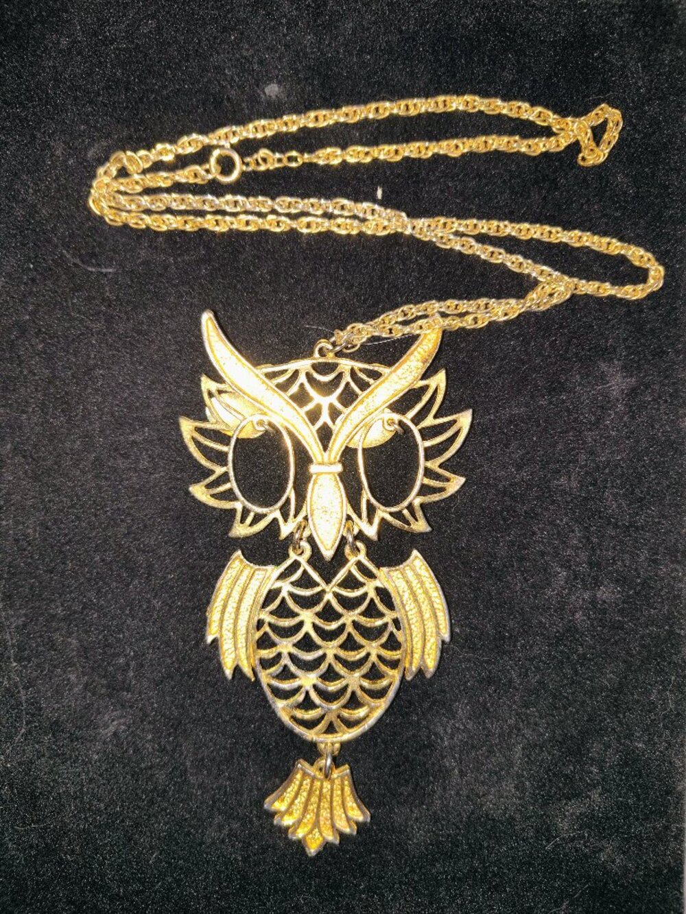 Vintage 1970s Boho Articulated Owl Pendant Necklace – Large Openwork Statement P